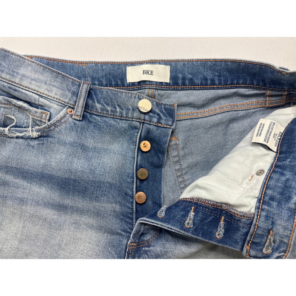 BKE Denim Buckle Women's Billie Cut Off Blue Denim Shorts - Size 30 (31x2) - Picture 2 of 7
